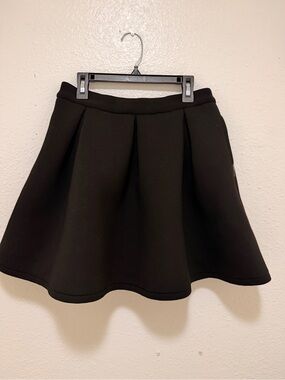 CHOCOOLATE Black Scuba Pleated Skirt M